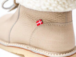 Århus Cream 14 Århus Cream -Clothing Store DSC7102 Quick Preset 1600x1200 de83e1e6 9a40 4a66 bb68 b19bb2a26145